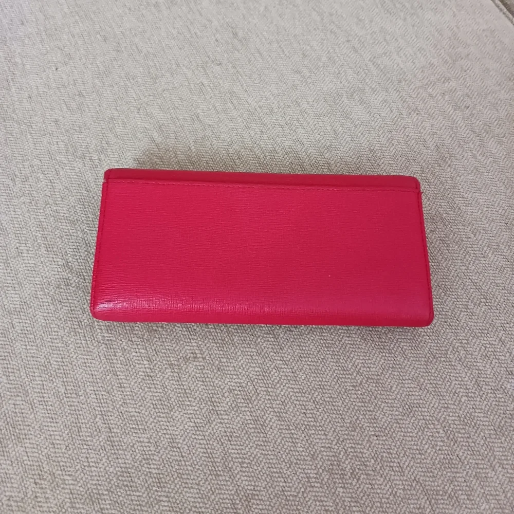 Furla pink saffiano leather wallet